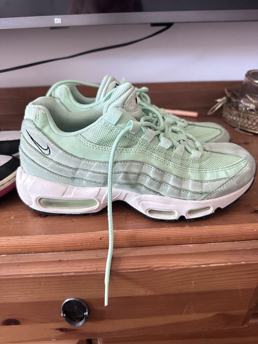 Nike Air novo verde