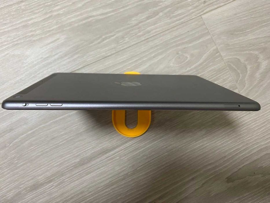 iPad Air 128 Gb (Apple)