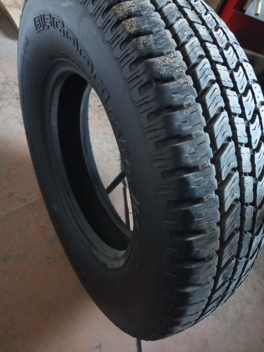 Шина 225 /  75 R16