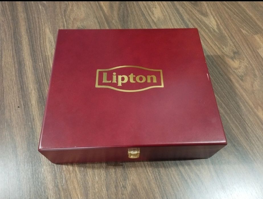 Caixa de madeira para chá Lipton