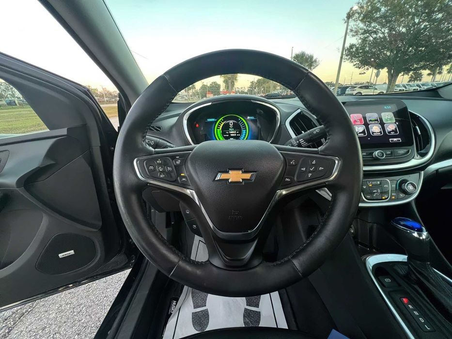 Chevrolet Volt Premier      2017