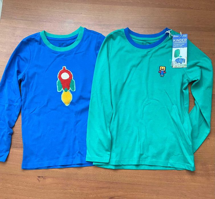 Футболка с довгим рукавом