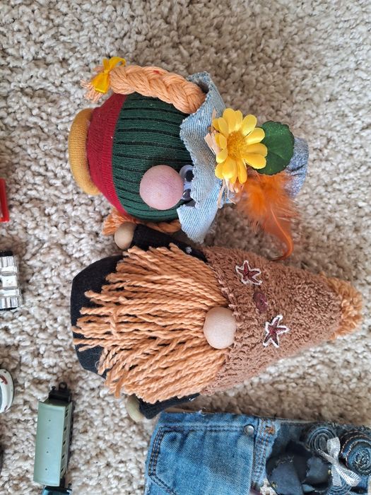 Отдам игрушки, машинки для мальчика