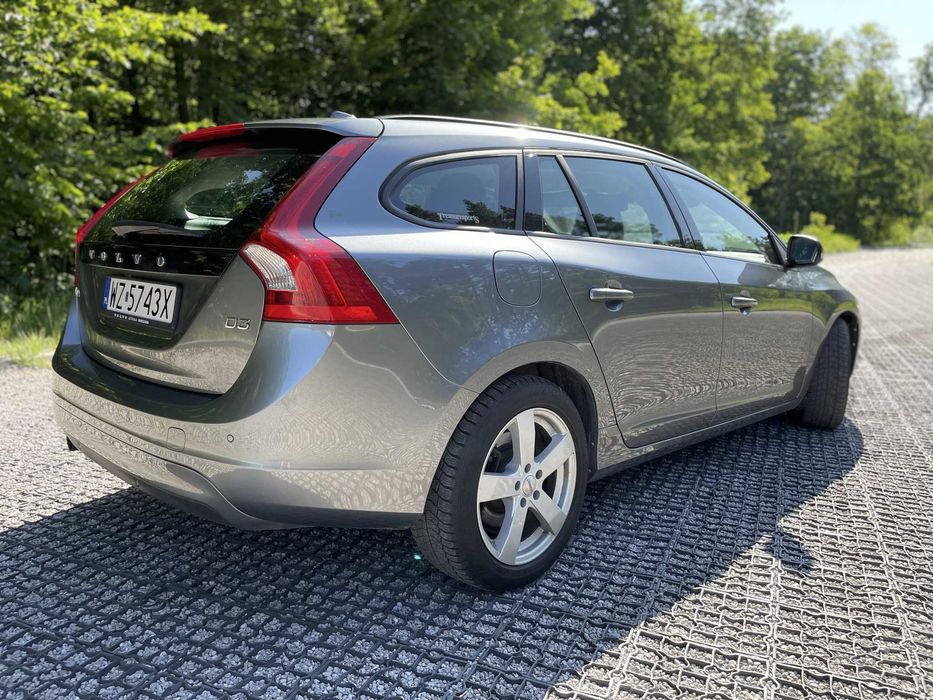 Volvo V60 2.0 D3 automat