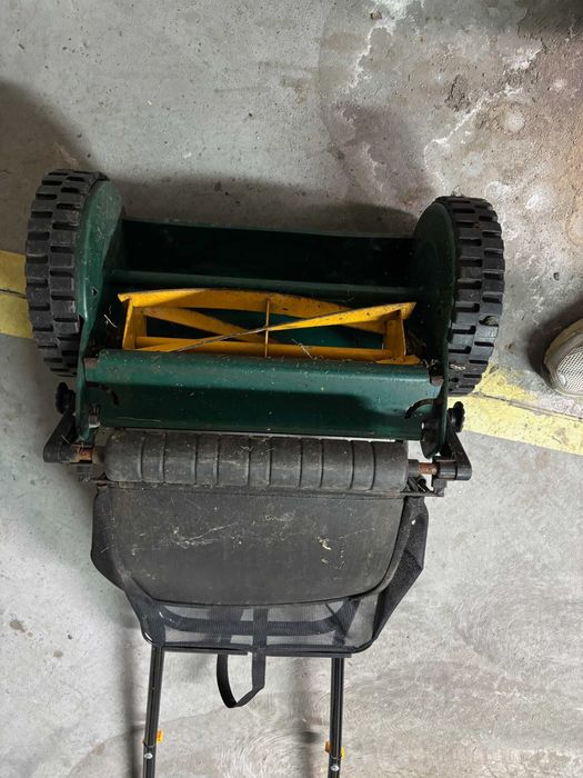 Kosiarka ręczna ogrodowa do trawy