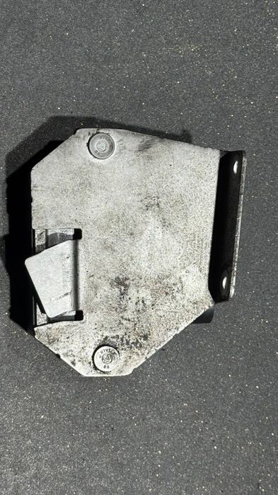 Реле свічок накалу БМВ Е90 Е60 Е91 Е61 N47D20 Реле свечей н47 2.0 Шрот