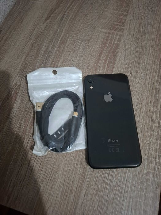 Iphone xr preto