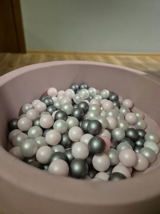 Basen z kulkami dla dzieci