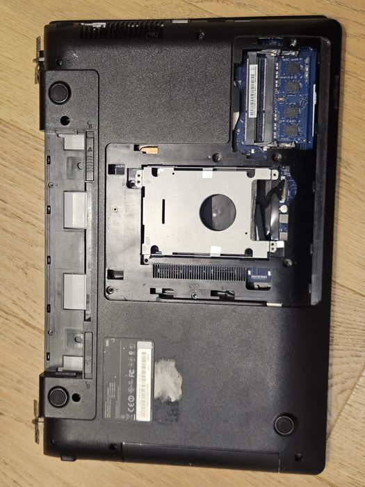 Laptop Samsung np300