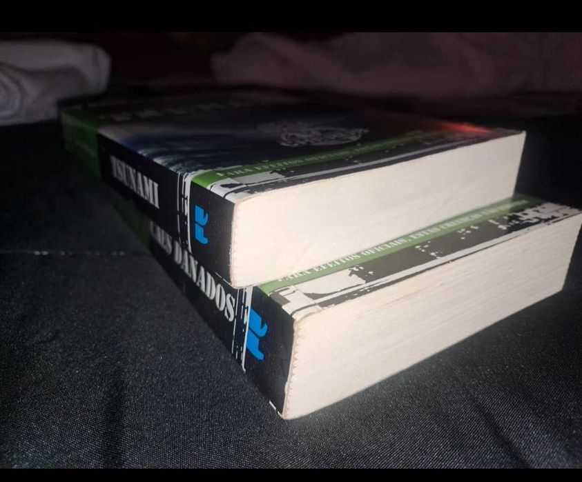 Livros Cherub "tsunami" "Cães danados"