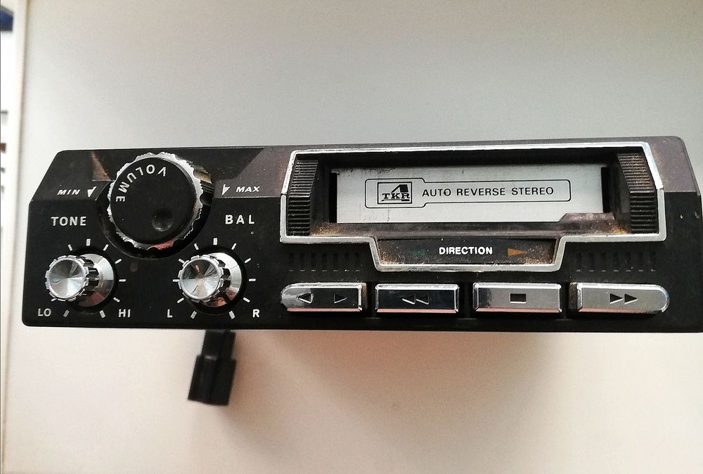 Кассетный японской магнитофон TKR