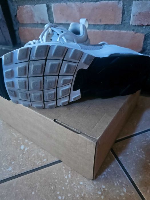 Buty sportowe nike 38