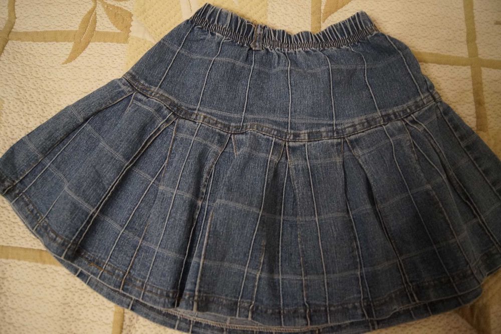 spódniczka dżinsowa jeans kwiatki wyszywane r. 122