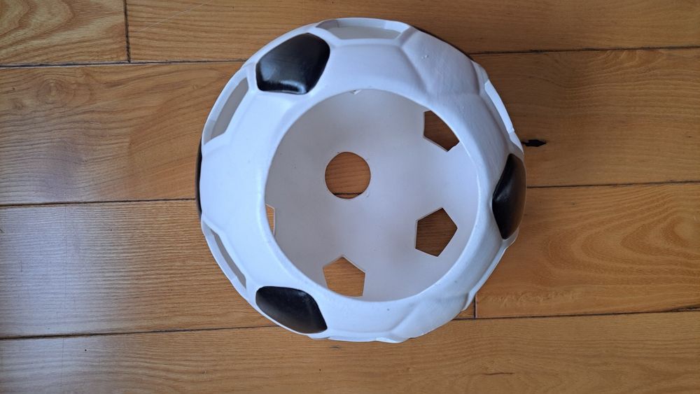 Lampa sufitowa piłka nożna