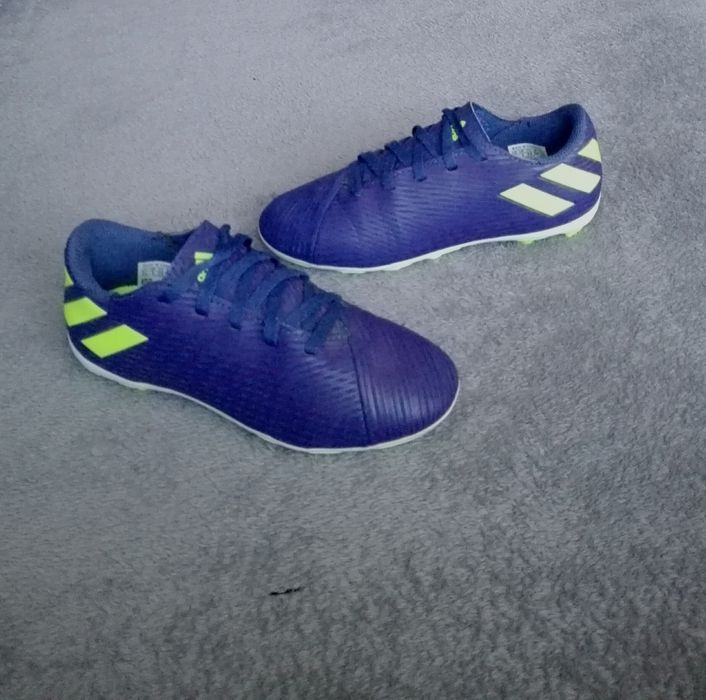 Adidas Messi oryginalne buty sportowe korki Lanki orlik rozm 33