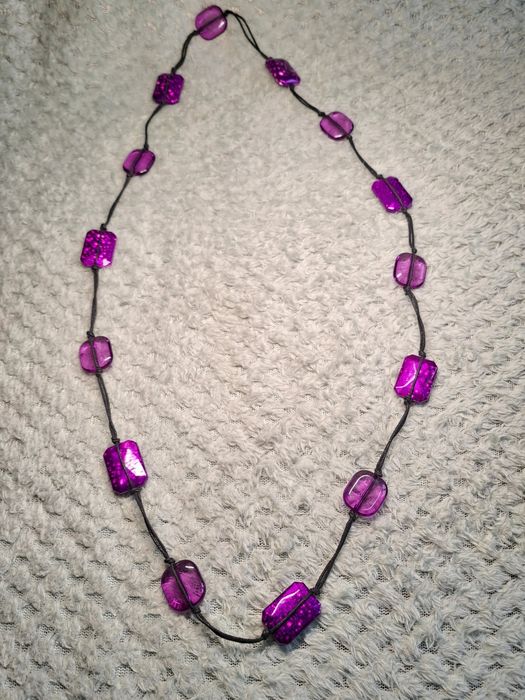 Fioletowy naszyjnik 40