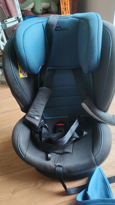 Fotelik samochodowy O-36. Obrotowy, ISOFIX