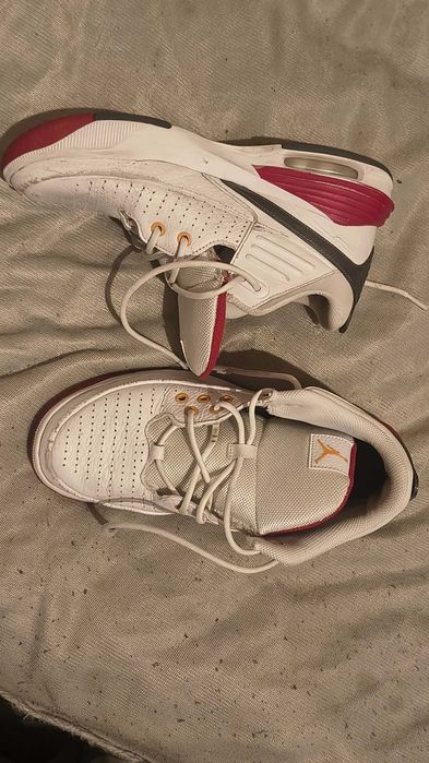 Buty jordan max aura 5