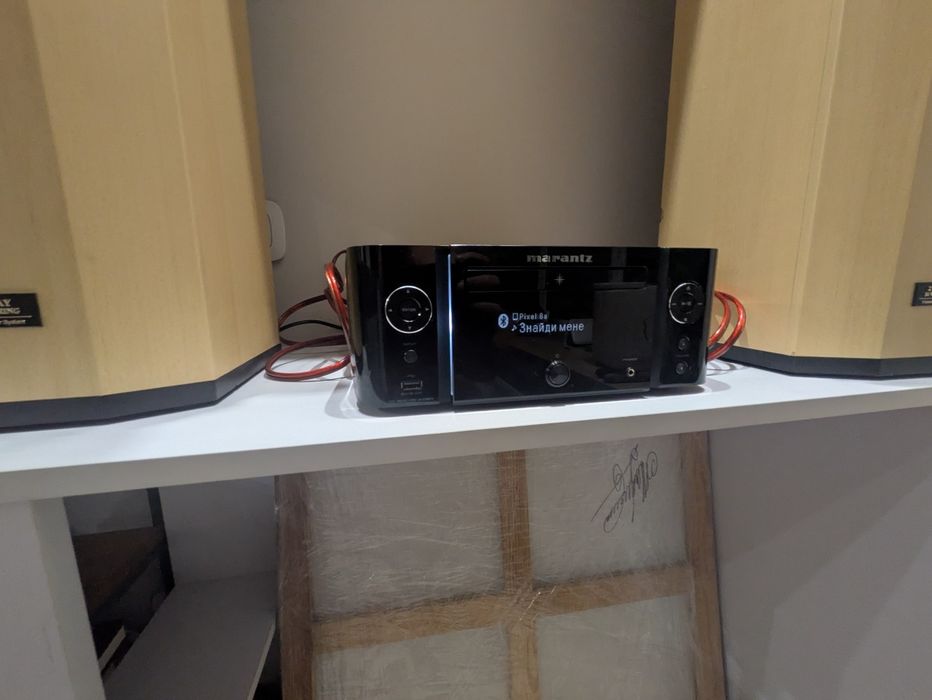 CD ресівер Marantz M-CR611