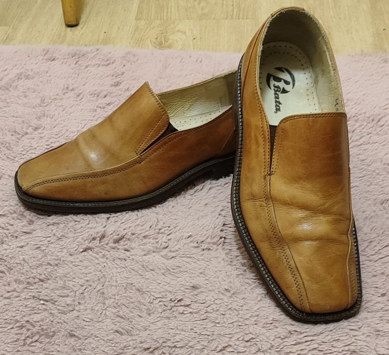 Sapatos em ótimo estado da bata