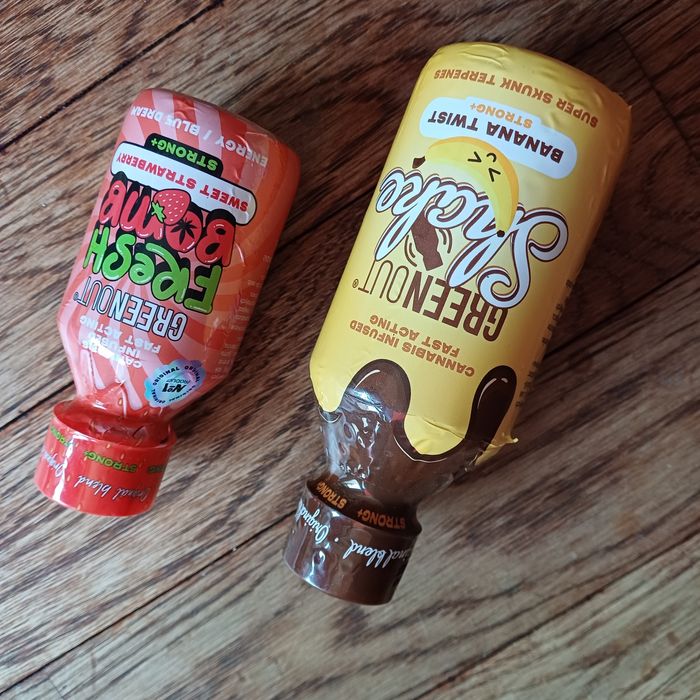 Olejek Green Out Sweet Strawbery plus Banan 200 ml