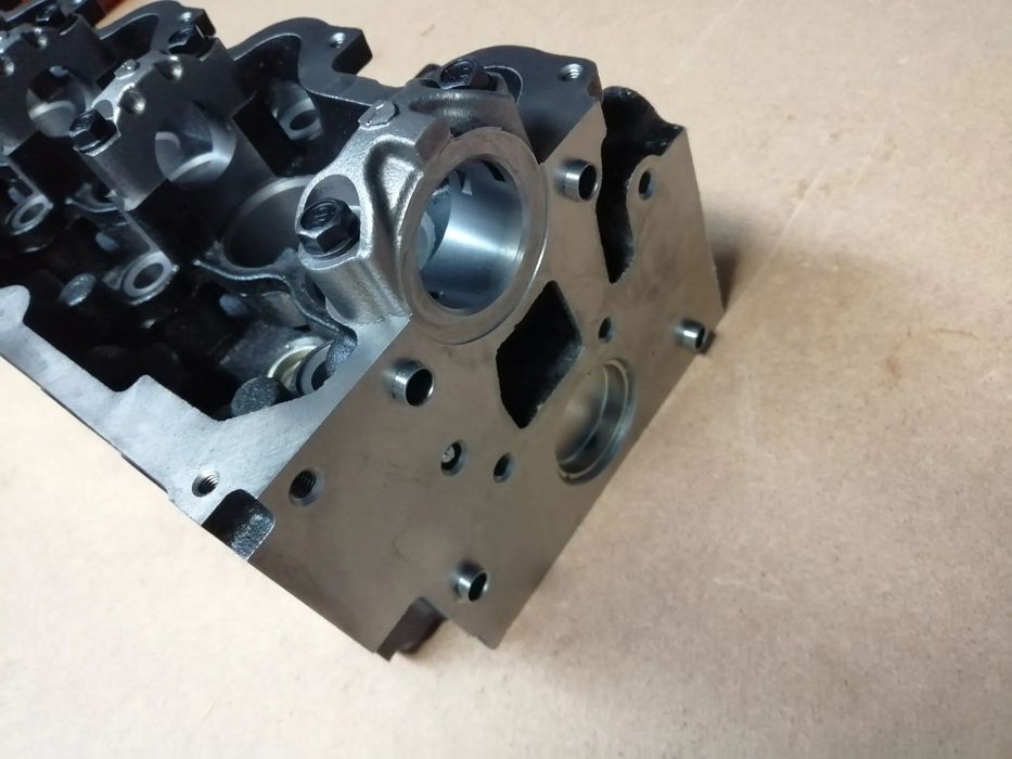 Cabeça de Motor 2.4 D 2L2 - Toyota Hilux / Hiace