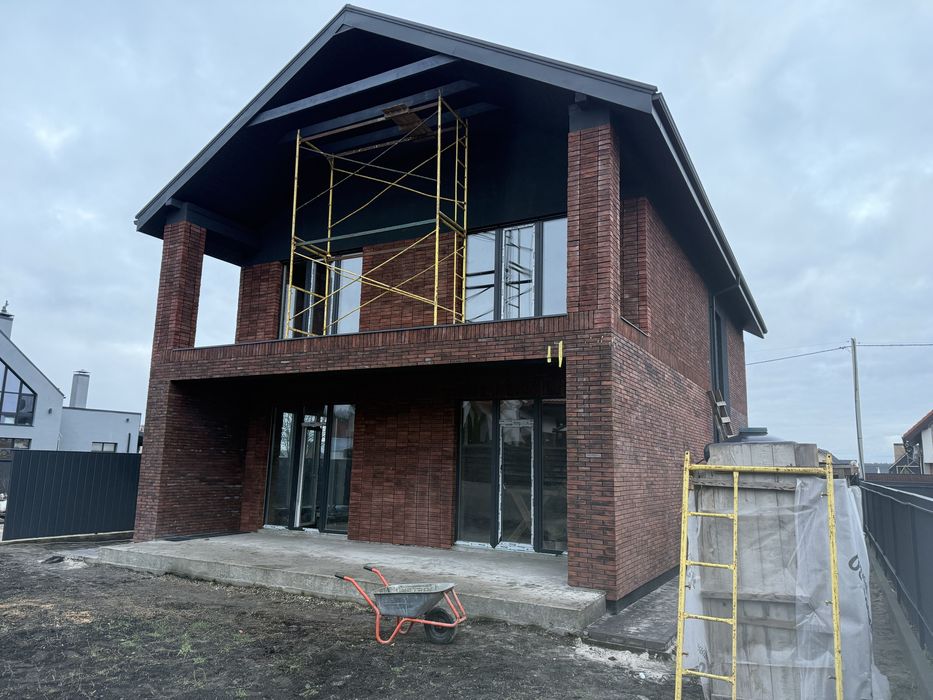 Продам новий будинок в Ірпені! Стоянка! Закрите КМ