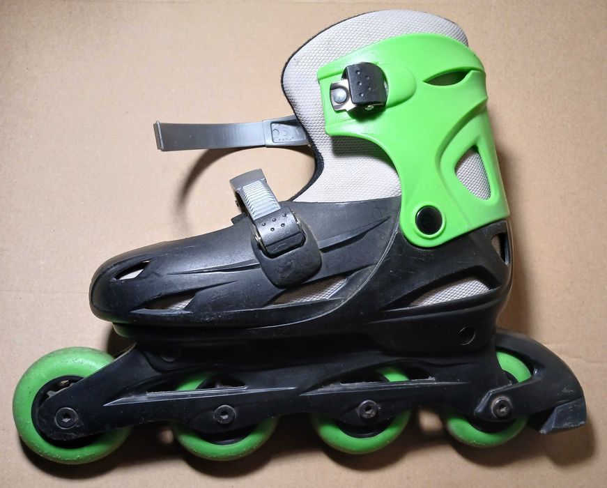 Patins em Linha Auchan verde+preto, compatíveis c/ n.º calçado 38 a 41