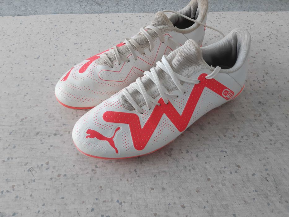 Korki chlopięce PUMA, rozmiar 42