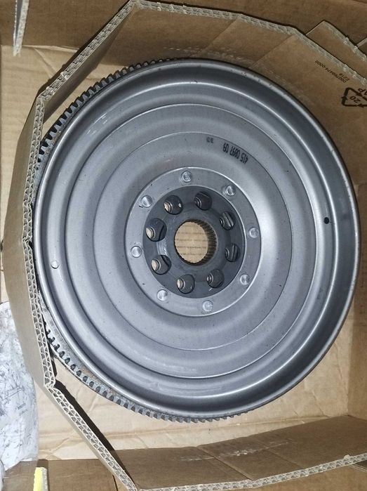 Volante Bimassa para Mercedes novo