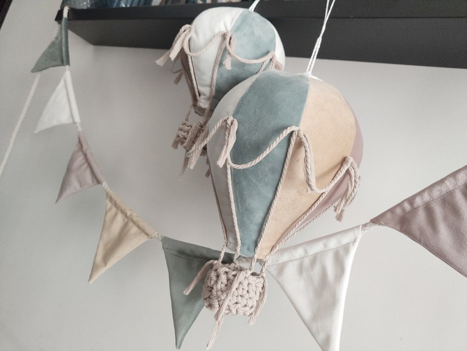 Zestaw dekoracji girlanda i baloniki