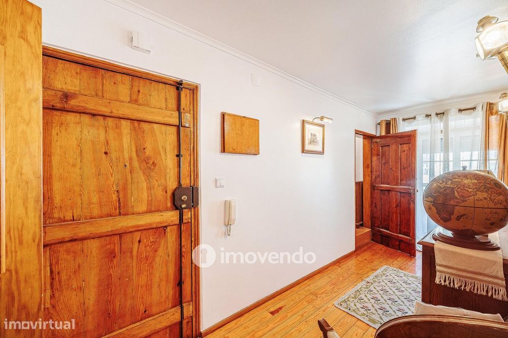 Apartamento T3 Duplex, com muita luz natural, no centro de Lisboa