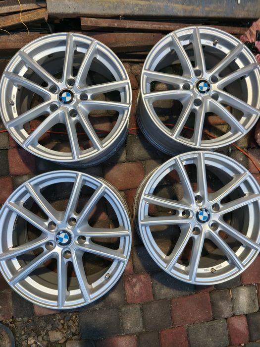 Felgi aluminiowe 17 BMW E90 E91 E92 F10 F11  5x120