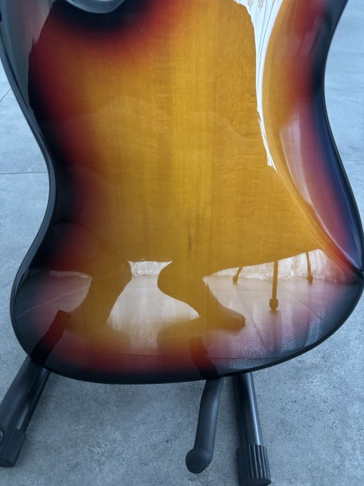 Gitara basowa Fender Jazz Bass JB-62 3TS Japan