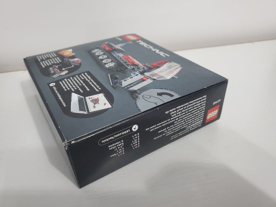 Lego Technic 42148 Snow Groomer Ratrak