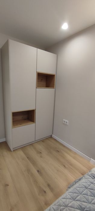 Муж на годину- допомога по дому.