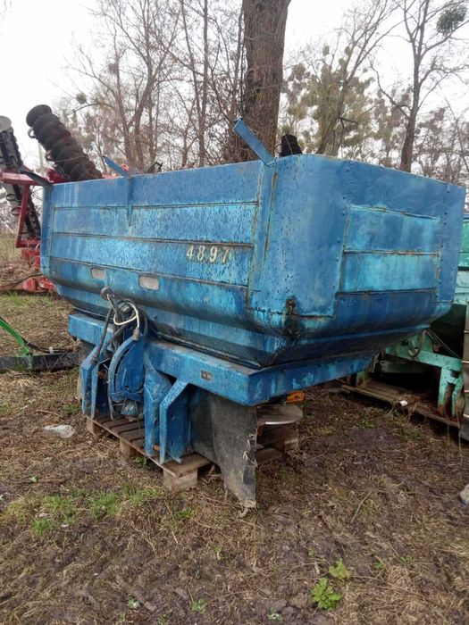 Розкидач добрий навісний Bogballe МЗ