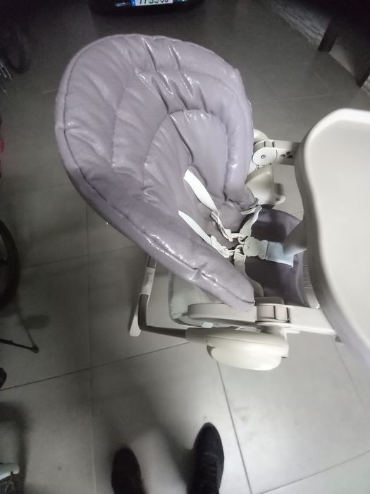 Cadeira de refeiçõe (chicco)