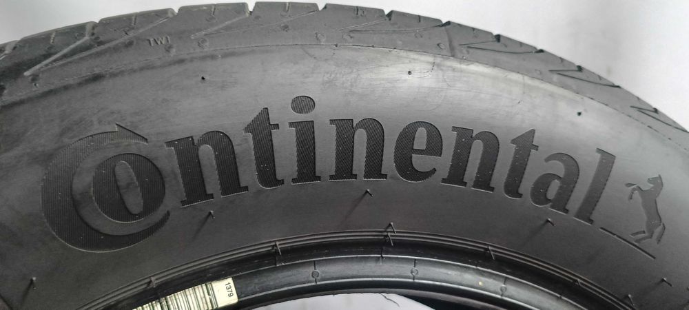 2 sztuki opony lato 205/60R16 96H XL Continental Premium Contact 6 31B1