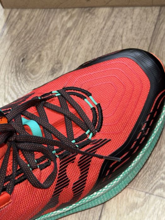 Оригінал! Saucony Endorphin Trail (S20647-20)