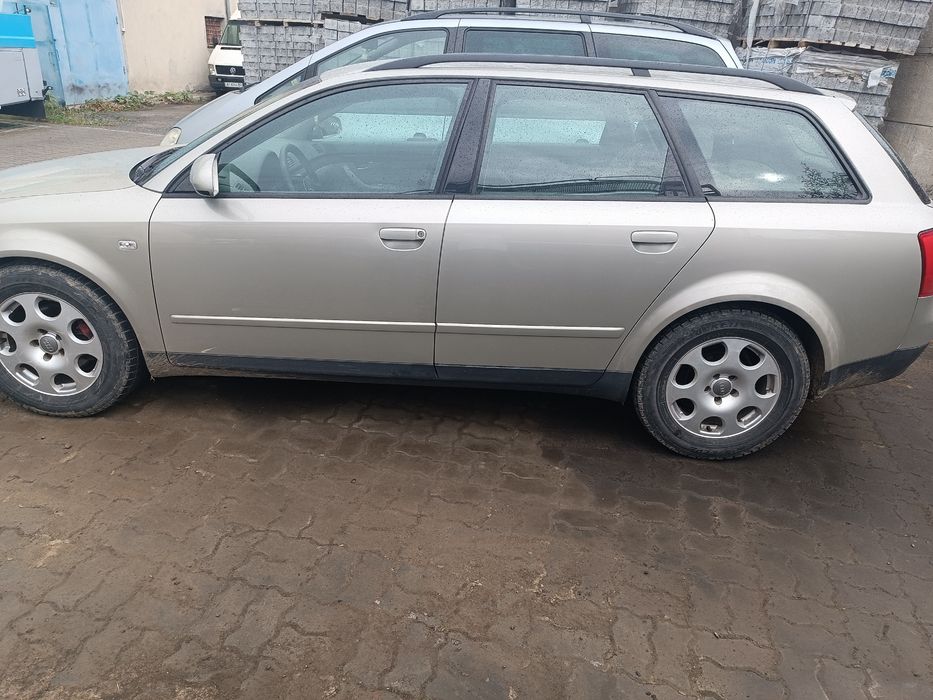 Продам ауді а4 б6 автомат