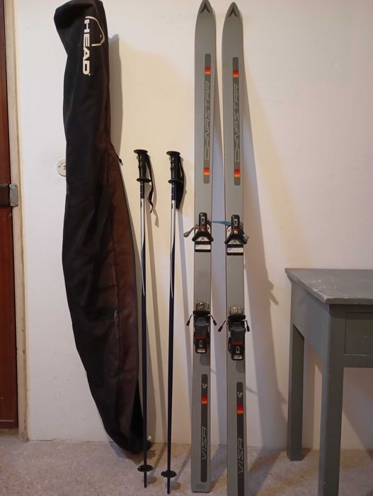 Esquis, Fixações e saco