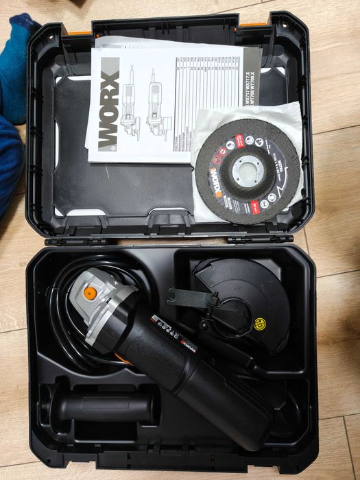 Szlifierka kątowa WORX WX718 125mm 900W NOWA, w walizce