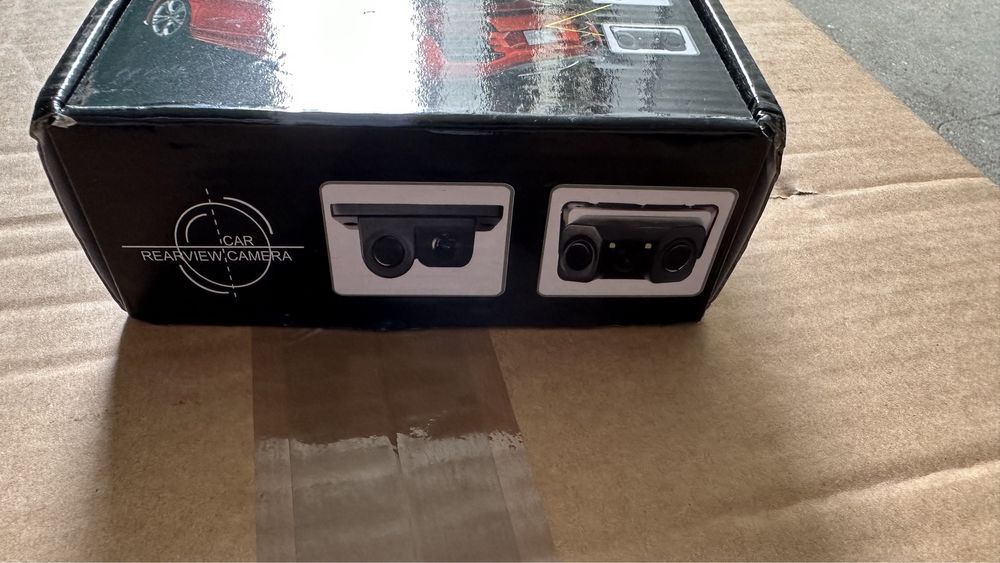 Kit de sensores de estacionamento + Espelho retrovisor LCD com câmara