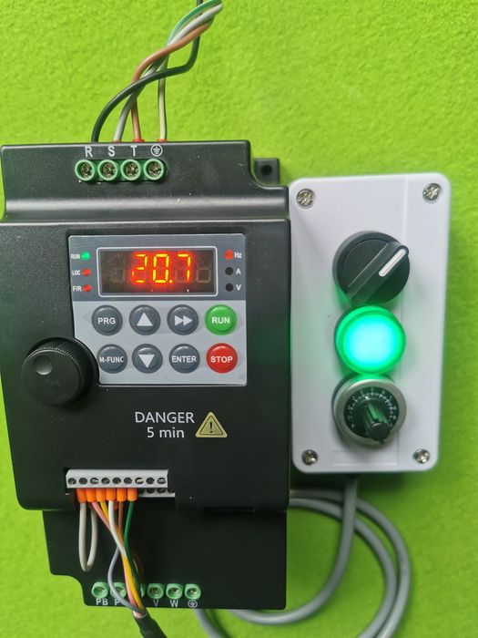 Falownik 5,5kW 400V kaseta sterownicza