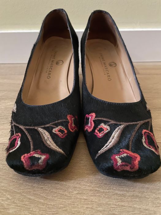 Sapatos senhora Jaime Mascaró bordado 37,5 em pele e pêlo