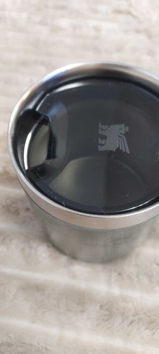 Stanley Classic Legendary Kubek kempingowy z pokrywką 0,35L zielony