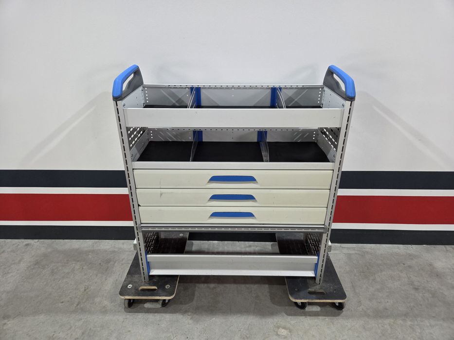 Zabudowa busa serwisowa warsztatowa Trafic VIVARO PRIMASTAR TRANSIT CUSTOM SCUDO