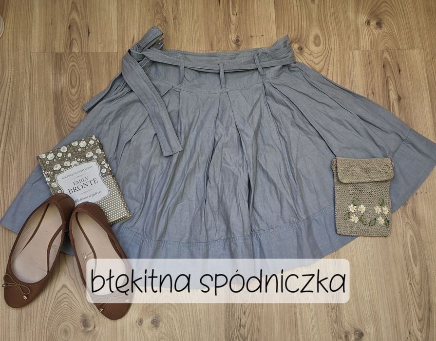 błękitna spódnica Orsay