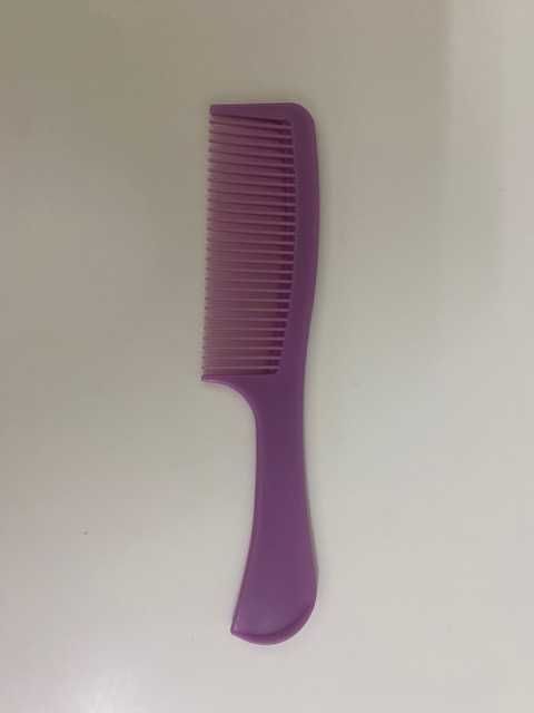 Pente Branco e Tricolor e Pente Lilás (Plástico) - Como novos